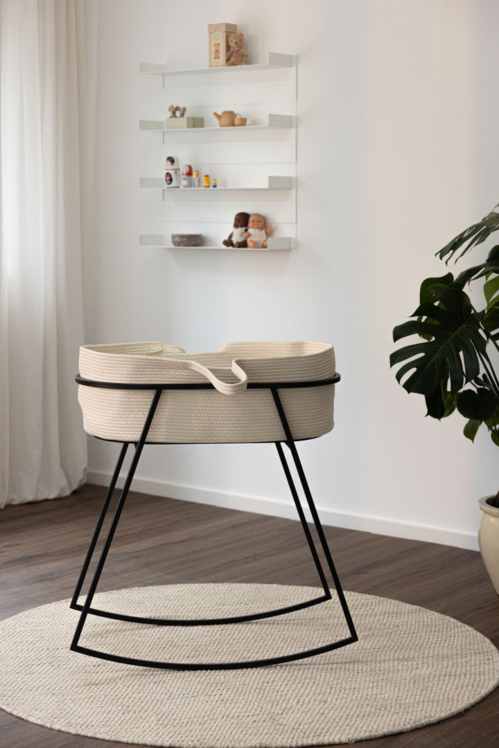 Korsina Babyvagga - Svart