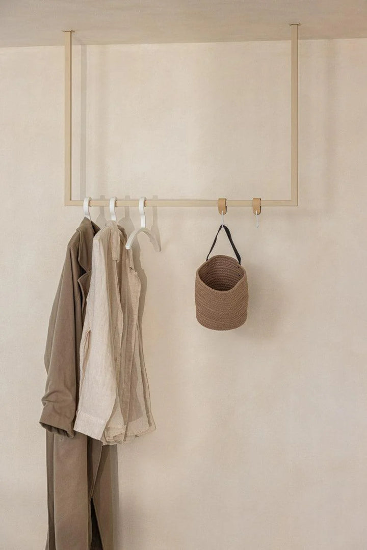 Rubi - Takhängt klädställ