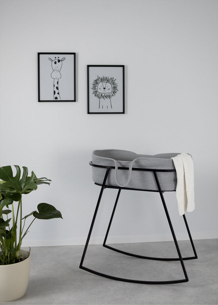 Korsina Babyvagga - Svart