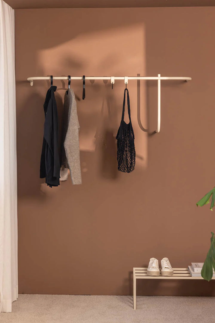 Tamina garderobestativ i beige