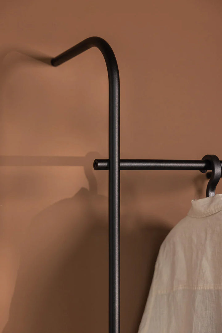 Tamina garderobsställ