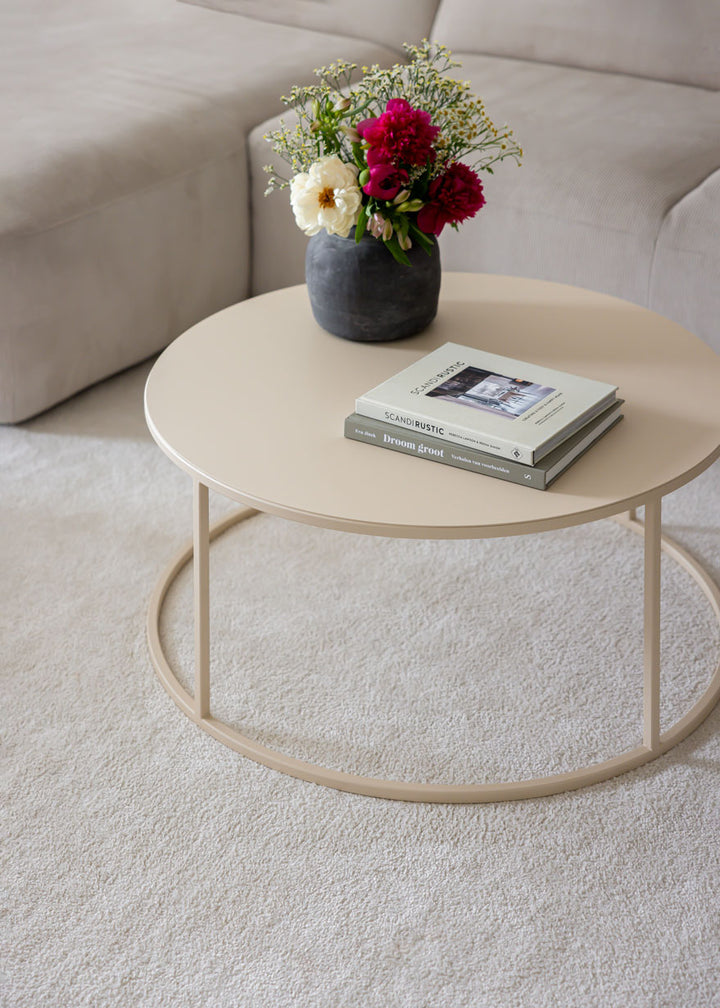 Rundt sofabord i metal