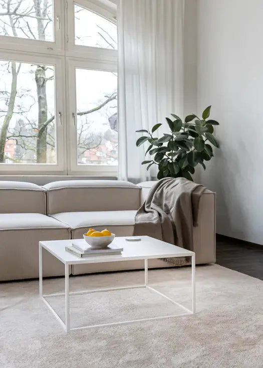 Devana fyrkantigt soffbord i metall