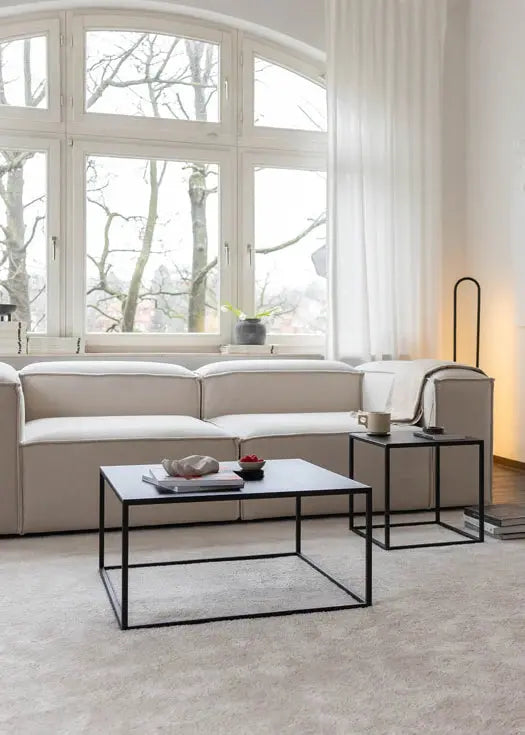 Devana fyrkantigt soffbord i metall