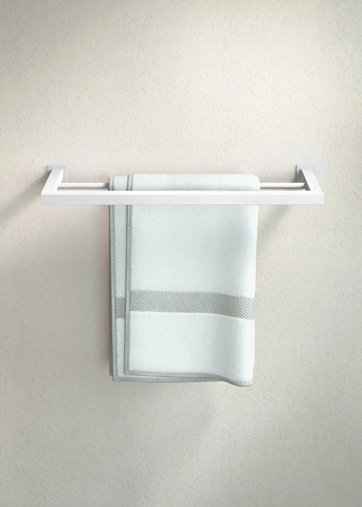 Hvid håndklædestang