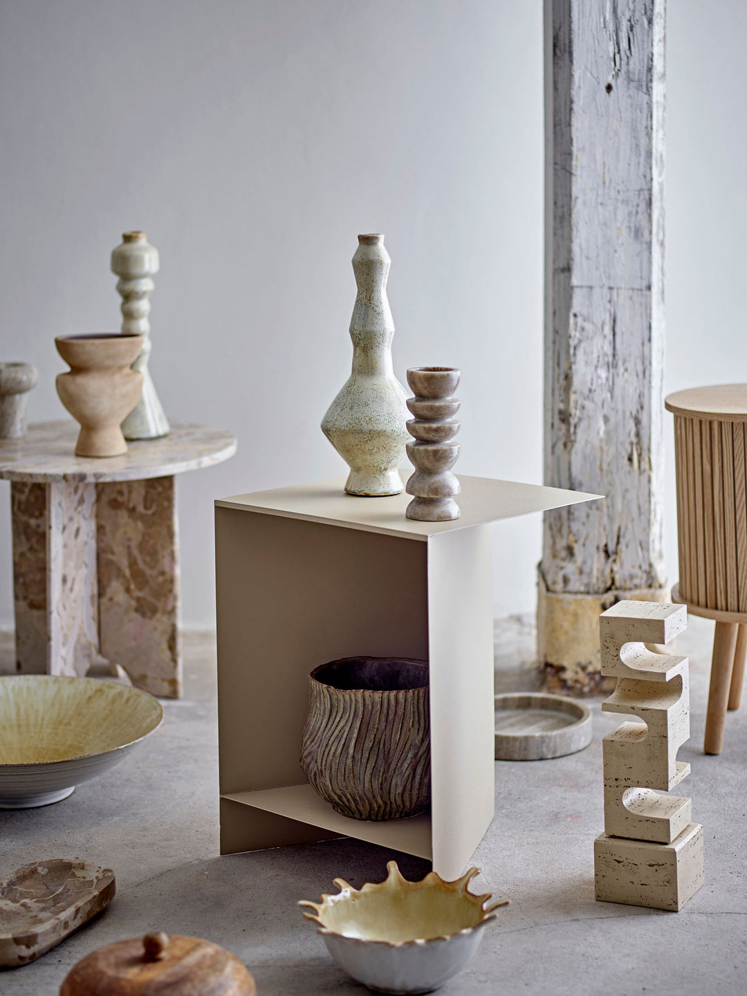 Jasmia Sidebord, Brun, Marmor