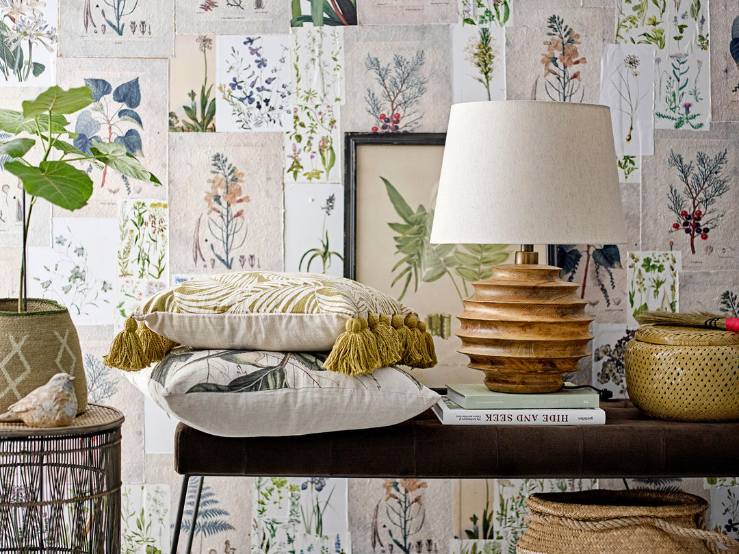 Svale Bordlampe, Natur, Mango