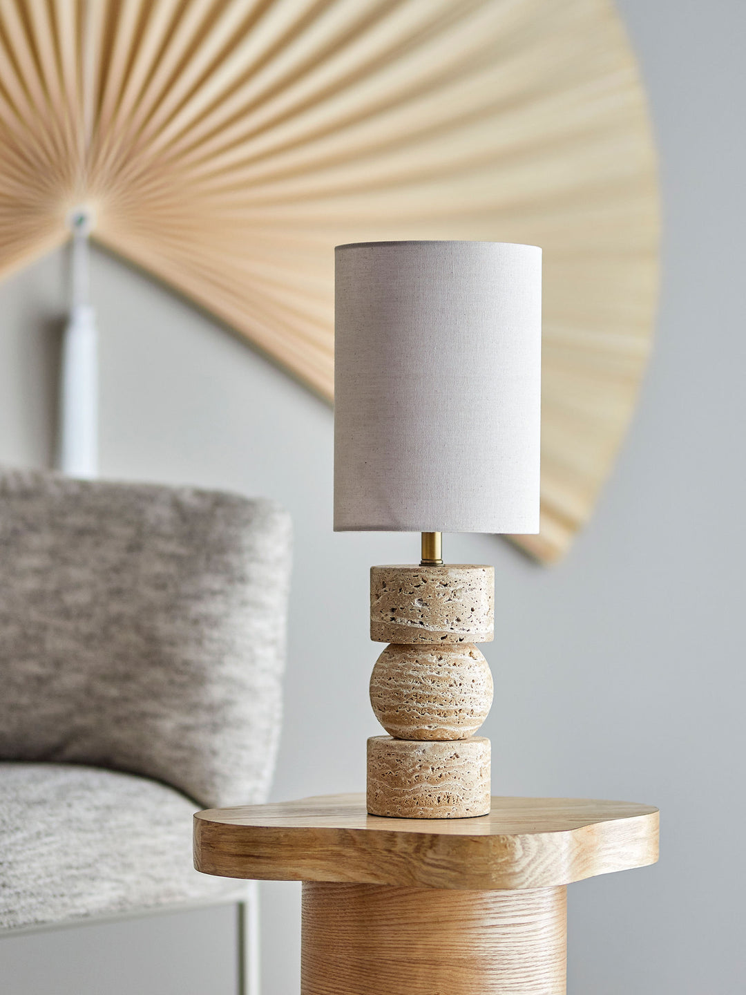 Marci Bordlampe, Natur, Travertin