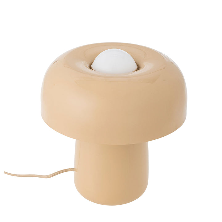 Ylva Bordlampe, Natur, Metal