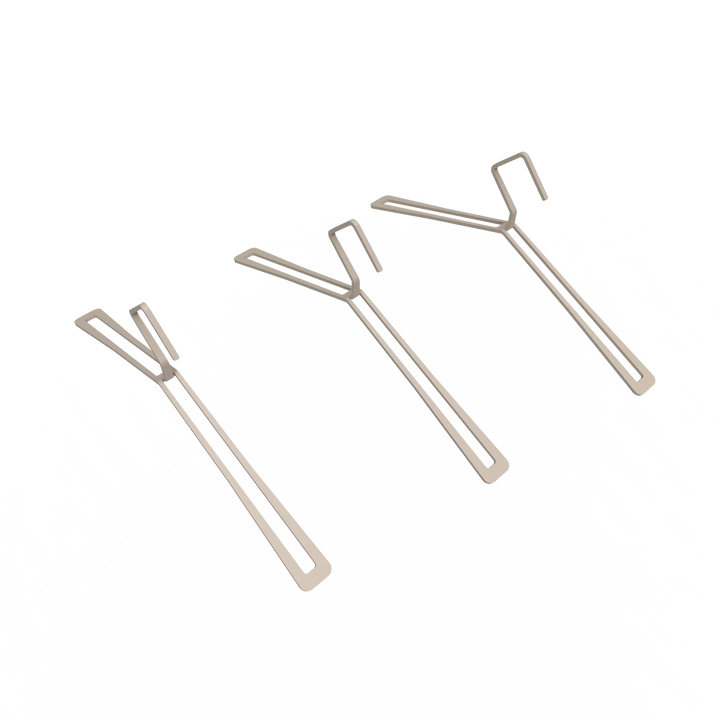 Sandfarvet tøjbøjle perfekt til din foyer - 